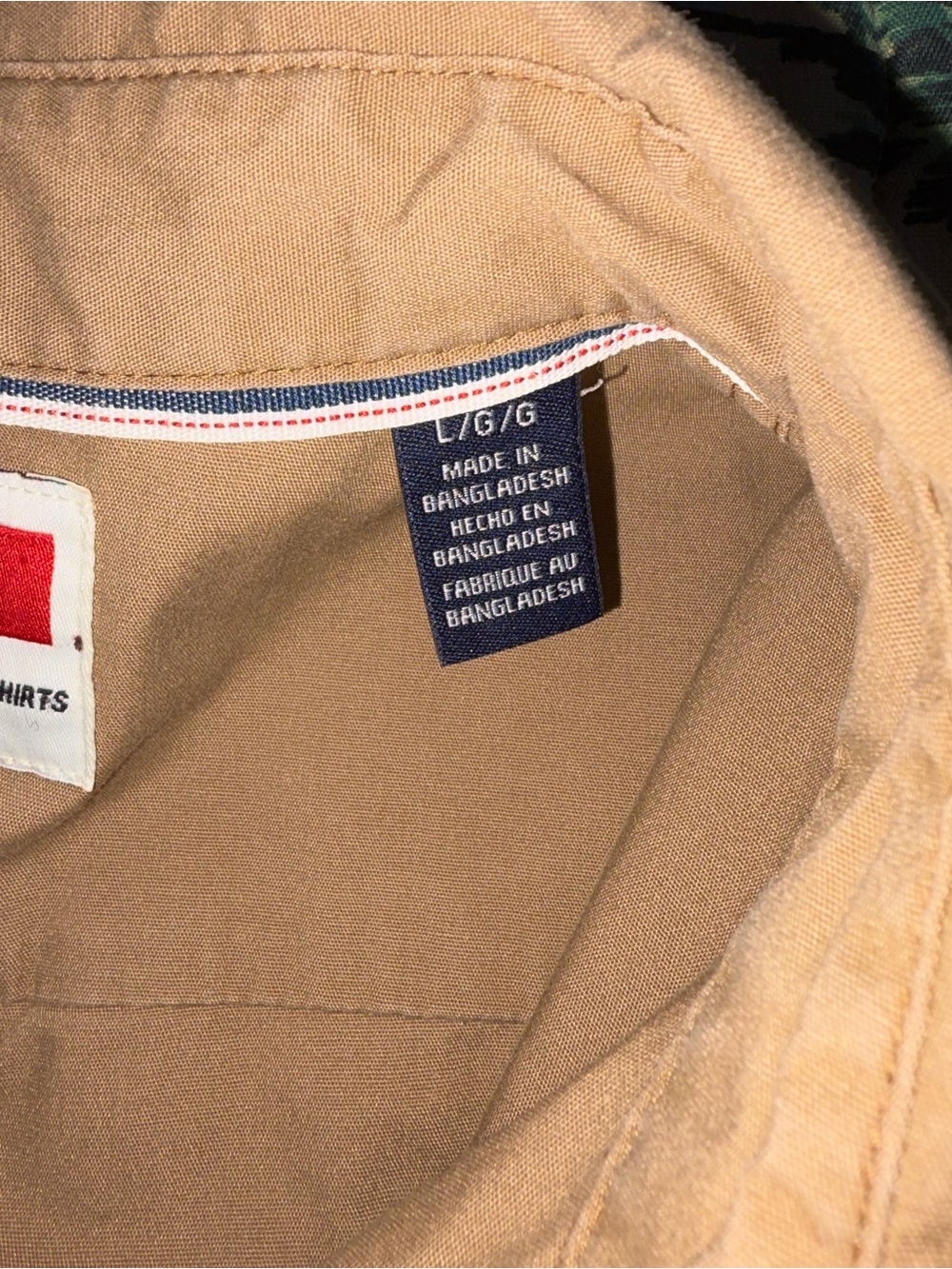 Wrangler Tan Button-Up Work Shirt with Red Logo Tab - Picture 4 of 5